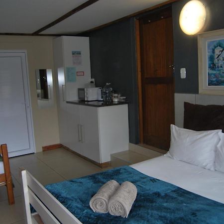 15 Witpeer Street Guesthouse George Esterno foto
